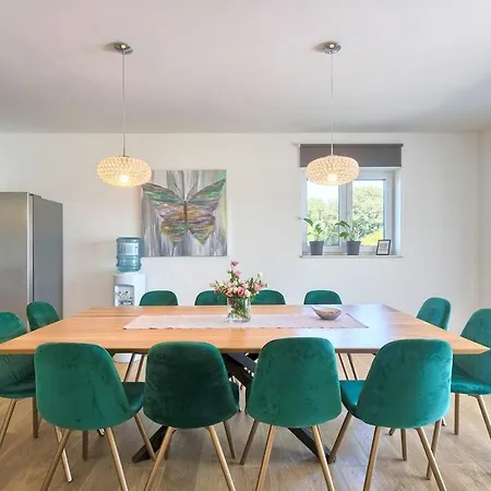 Enigma Bd 6 With Pool ,parking, Bbq, Replax Apartman